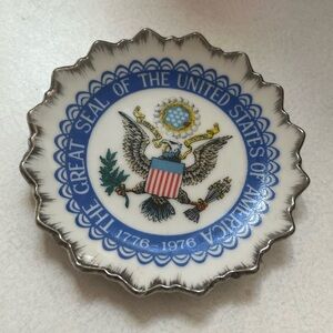 Souvenir Plate, Great Seal of the United States of America, 1776-1976, saucer.